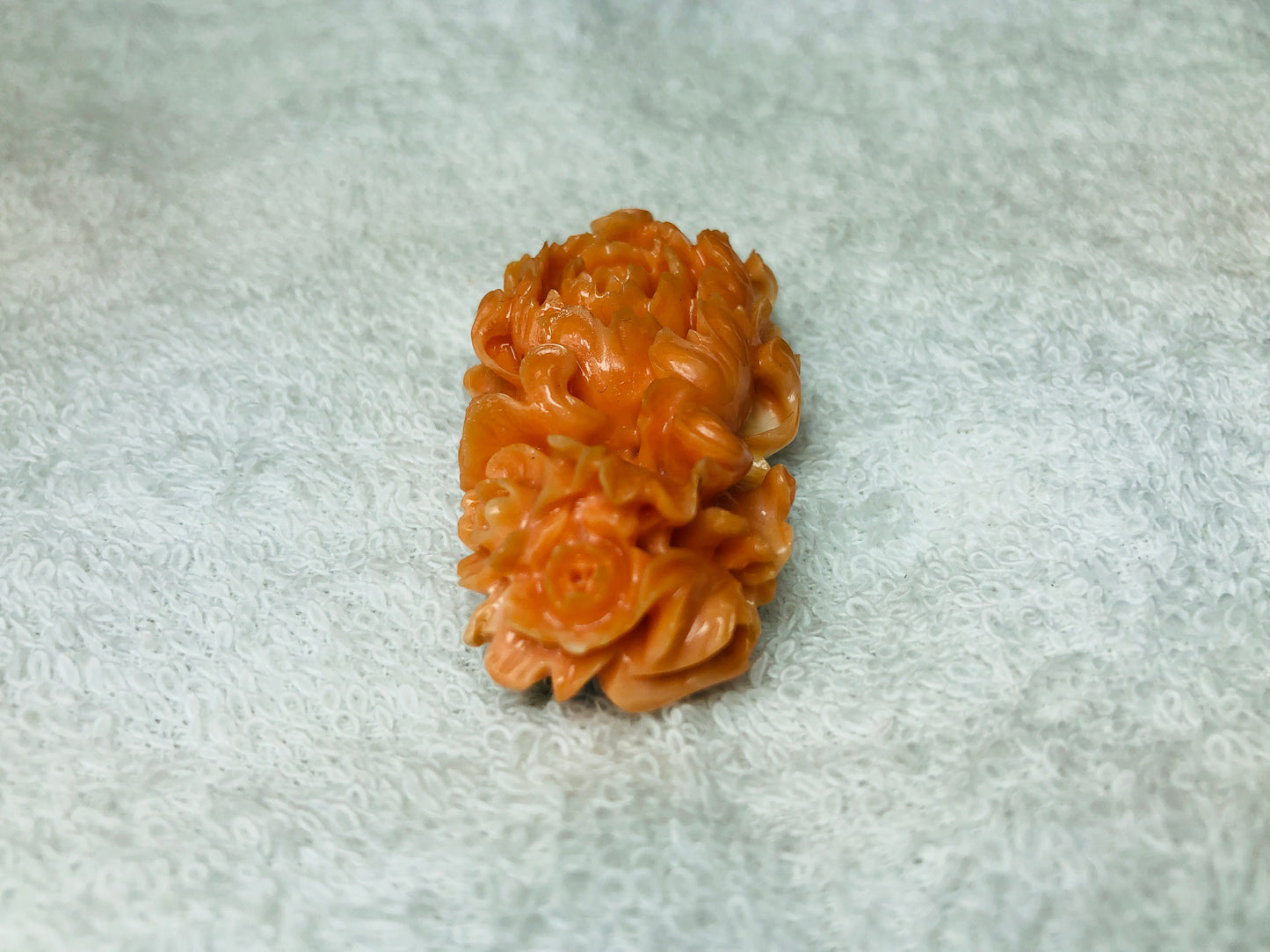 Y6004 OBIDOME Coral Sash clip flower Japan Kimono accessory antique brooch