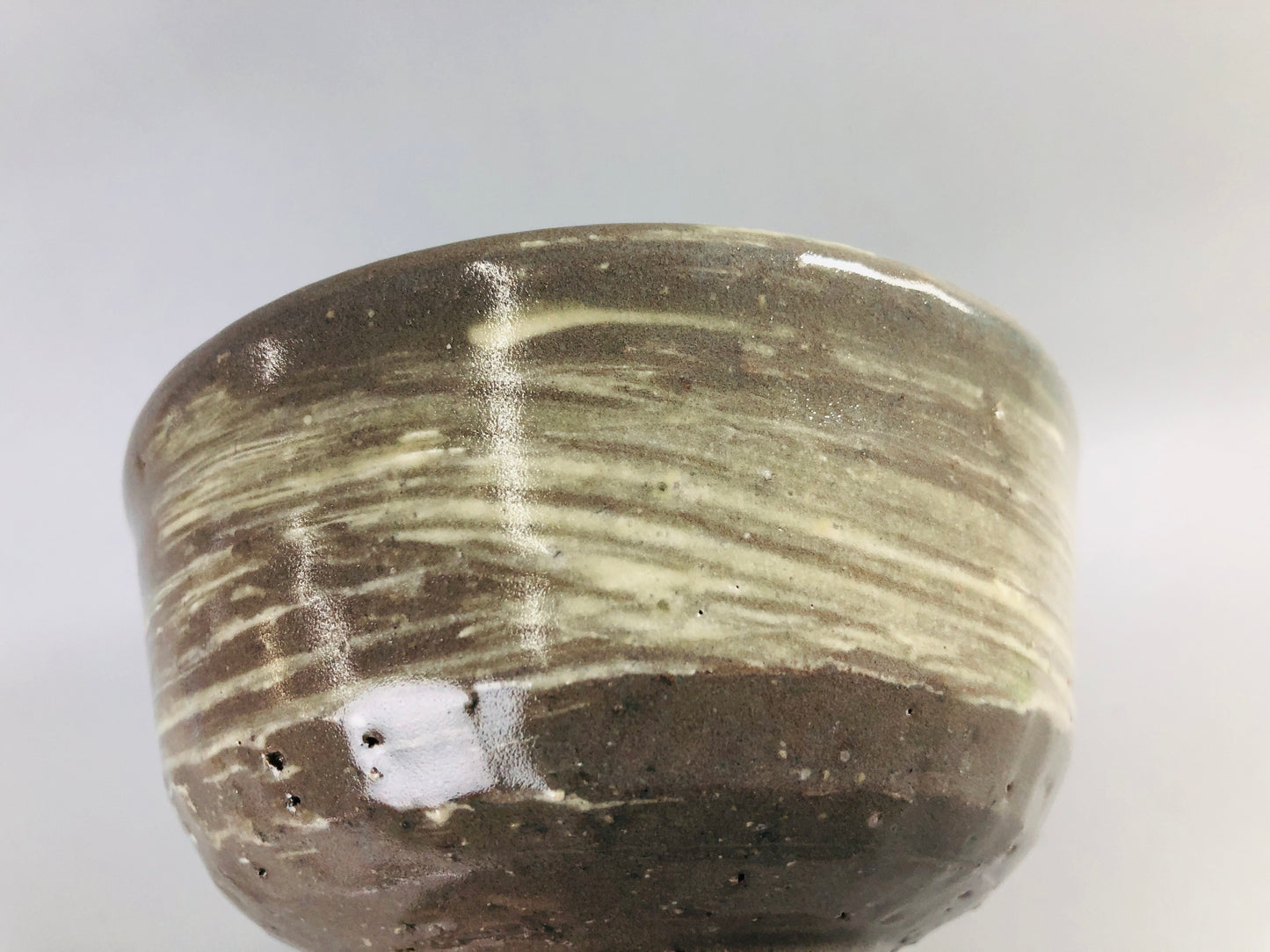 Y7078 CHAWAN Hakeme brushmark bowl signed Japan antique tea ceremony pottery cup