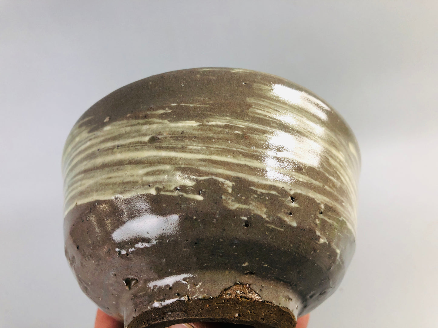 Y7078 CHAWAN Hakeme brushmark bowl signed Japan antique tea ceremony pottery cup
