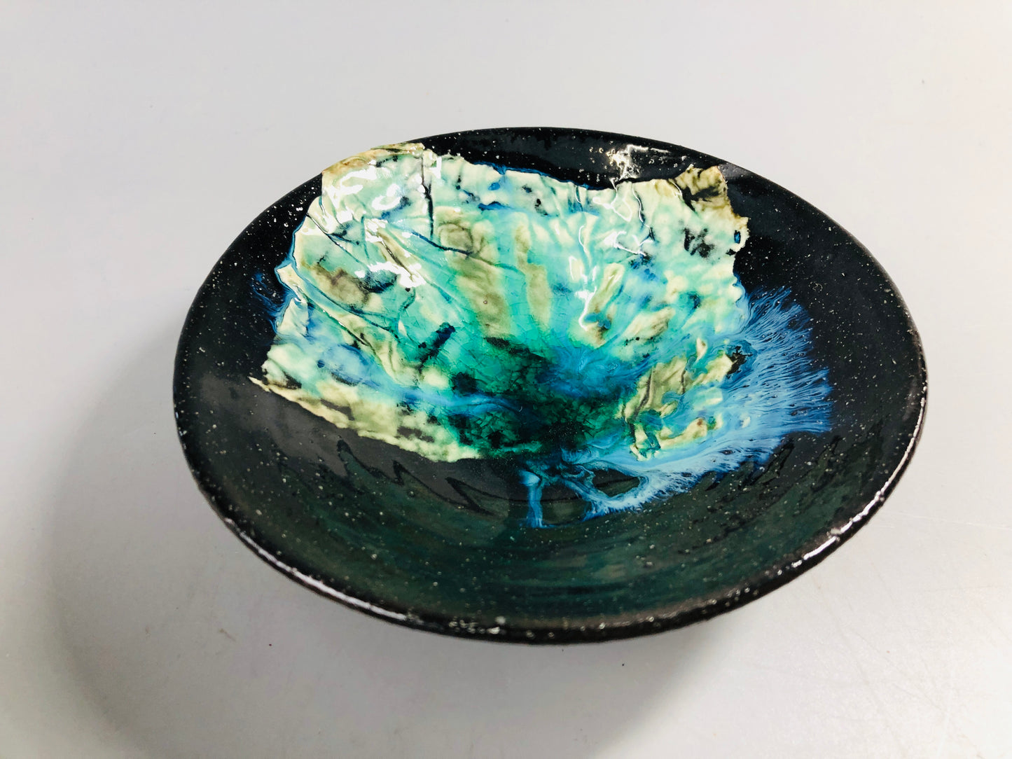 Y7093 CHAWAN Seto-ware flat bowl modern art Japan tea ceremony pottery teacup