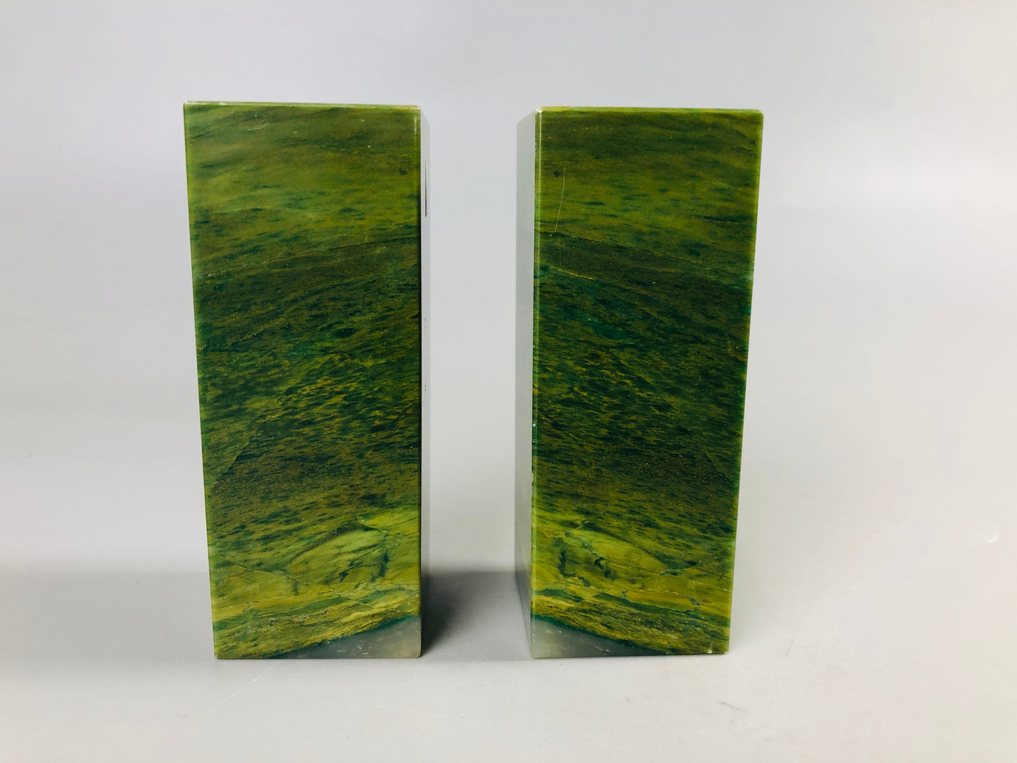 Y7097 STAMP MATERIAL Chinese 2 Guandong green stone box China antique vintage