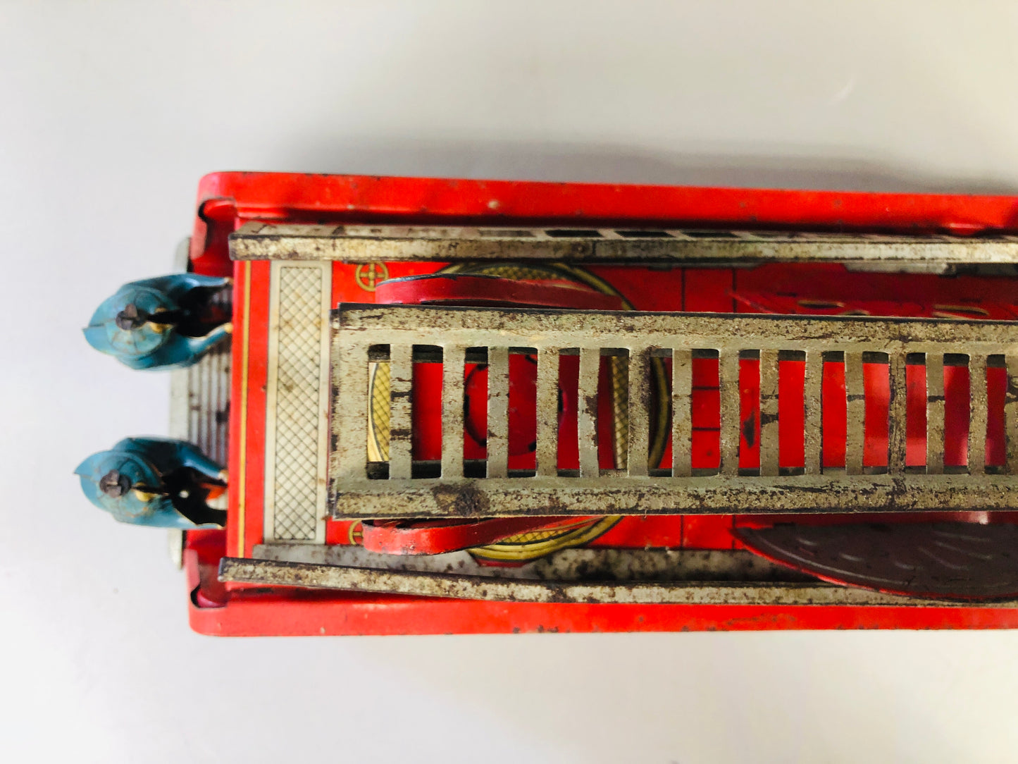 Y7125 TIN TOY Fire engine truck working vehicle Japanese antique vintage