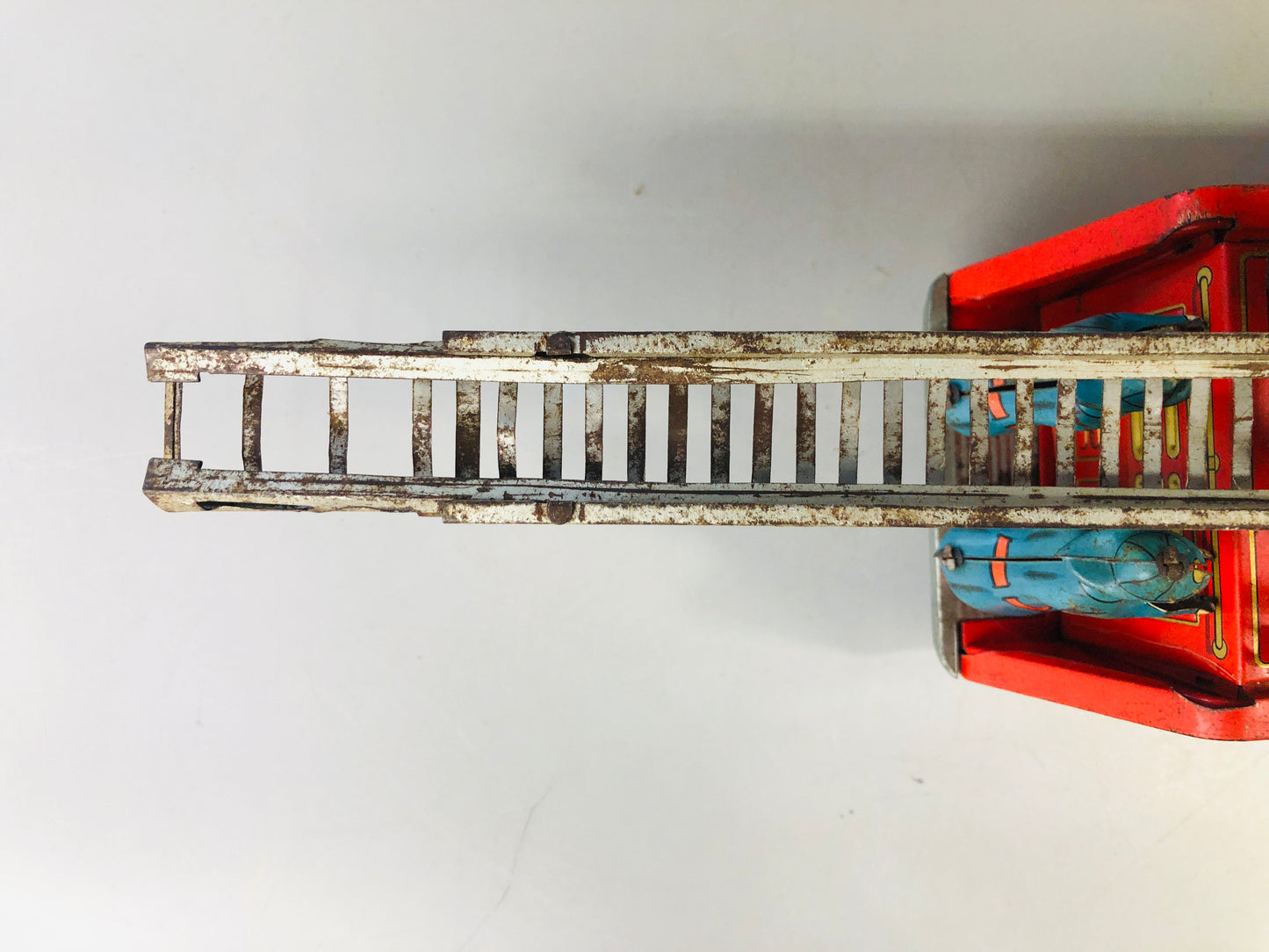 Y7125 TIN TOY Fire engine truck working vehicle Japanese antique vintage