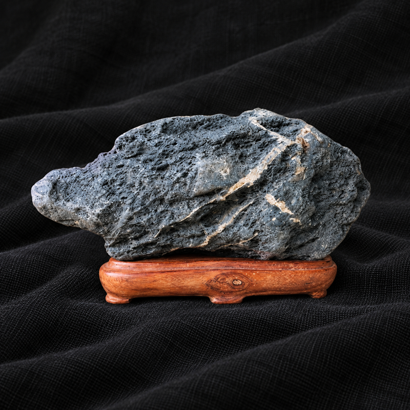 Suiseki — Natural Stones, Miniature Landscapes
