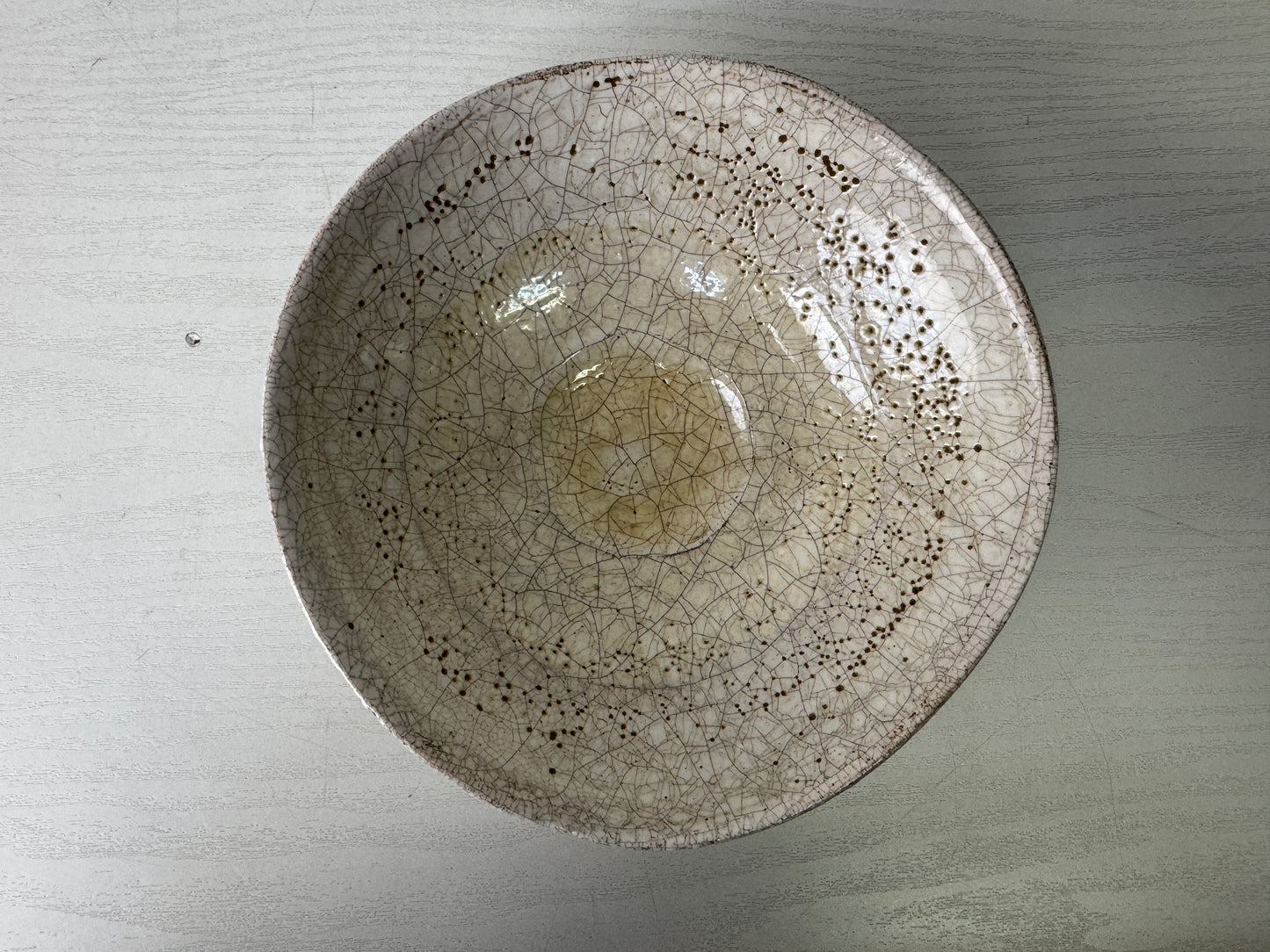 Y10001 CHAWAN Raku-ware white flat bowl signed box Japan antique tea ceremony