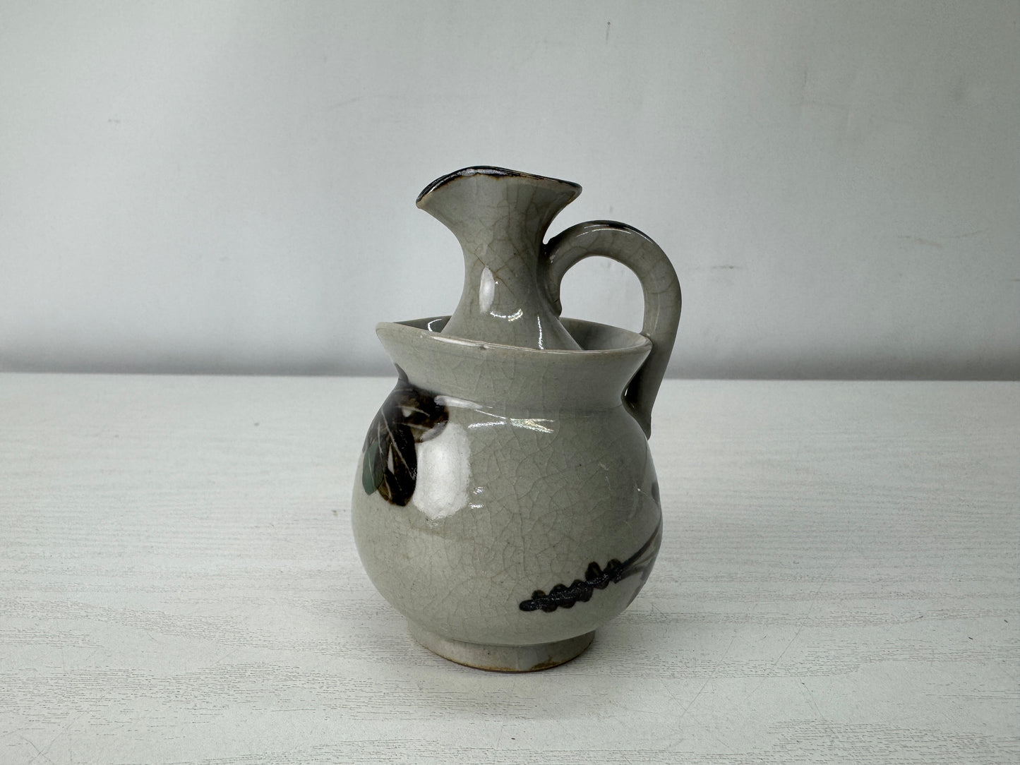 Y10011 Candle Holder Inuyama-ware candlestick signed Japan antique lighting