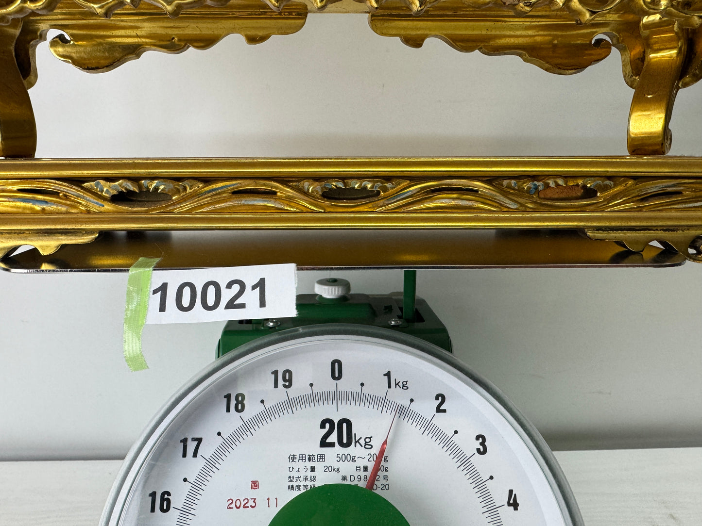 Y10021 Buddhist Altar Equipment Sutra desk Makie colored Japan antique Buddhism