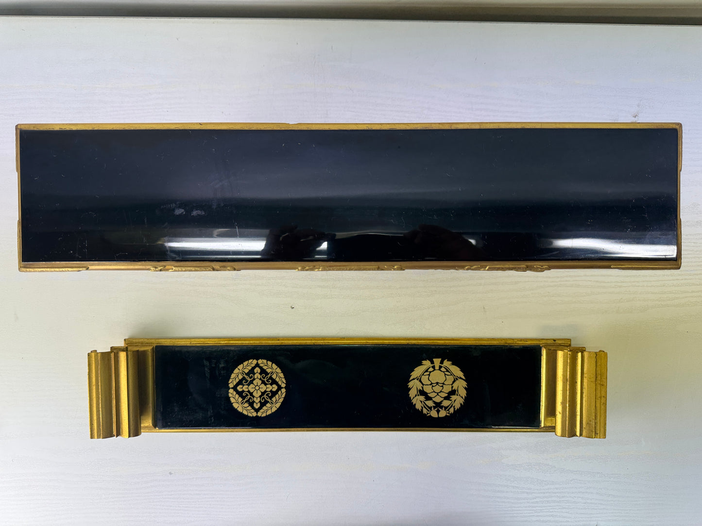 Y10021 Buddhist Altar Equipment Sutra desk Makie colored Japan antique Buddhism