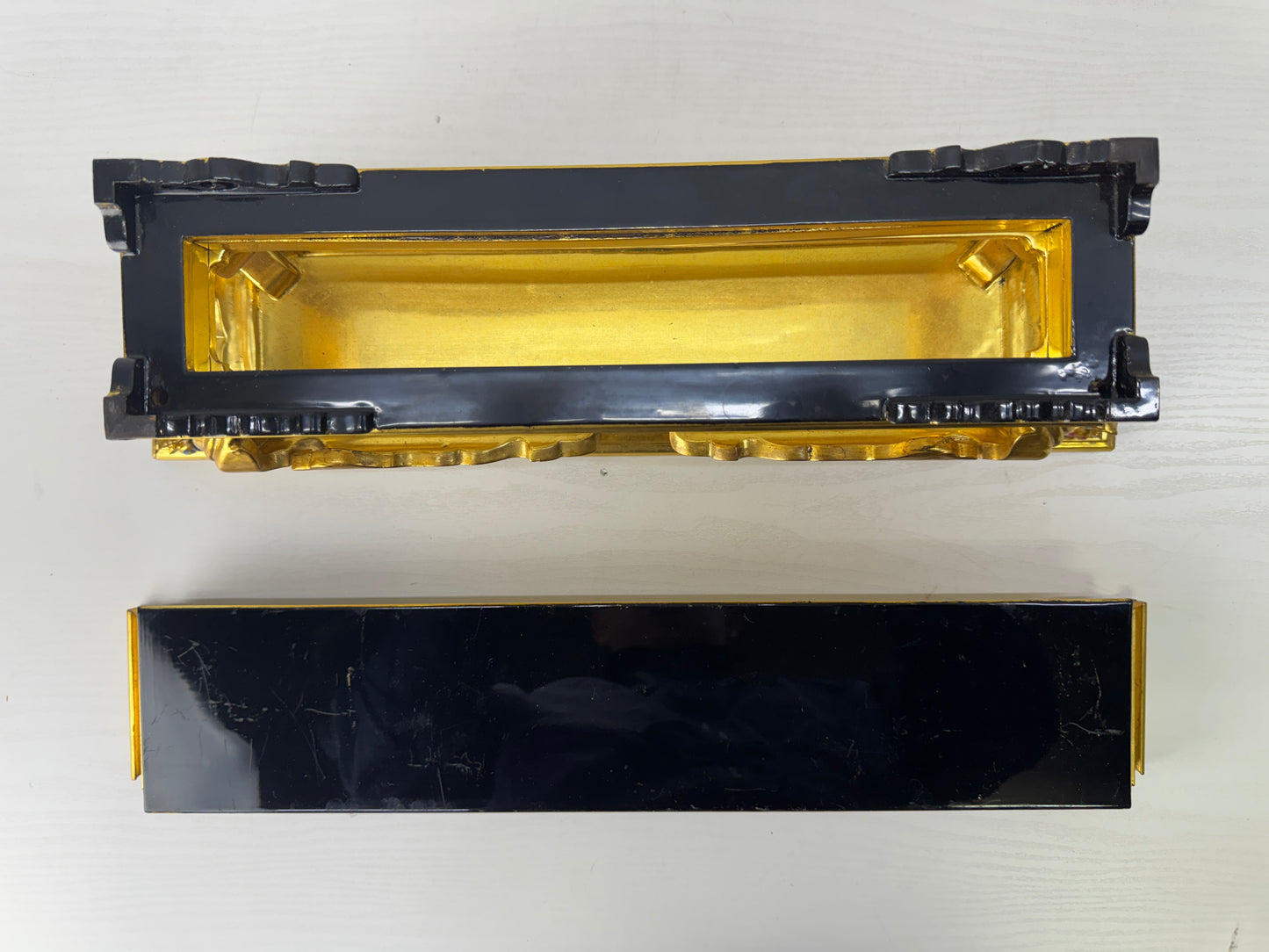 Y10021 Buddhist Altar Equipment Sutra desk Makie colored Japan antique Buddhism