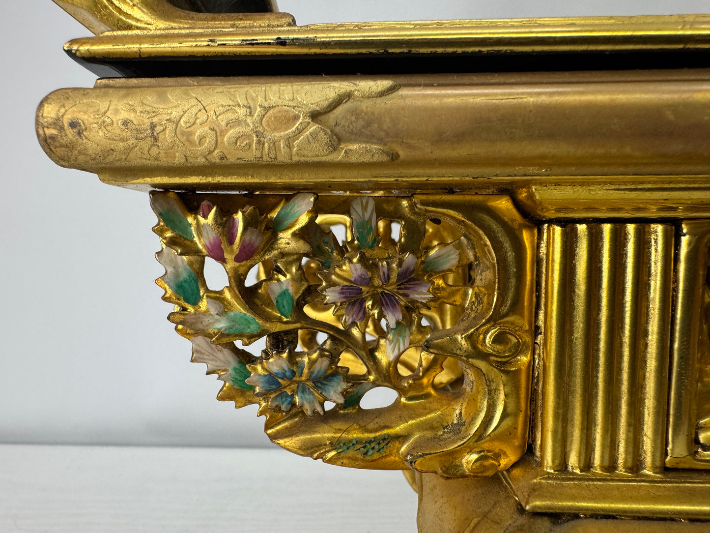 Y10021 Buddhist Altar Equipment Sutra desk Makie colored Japan antique Buddhism