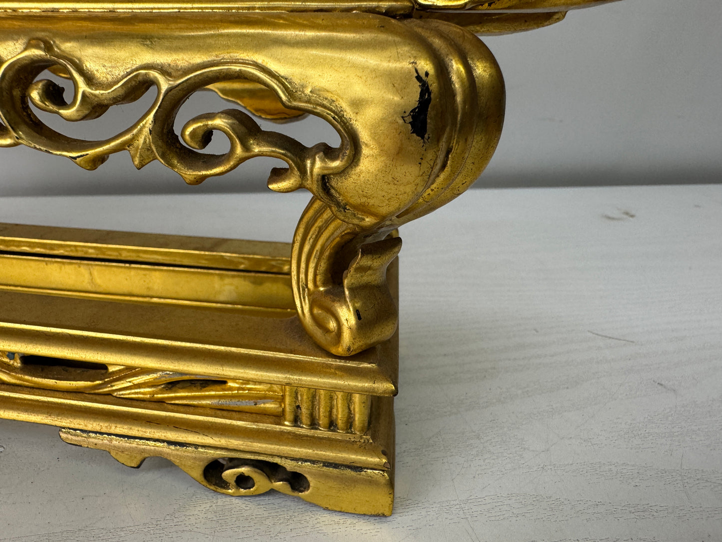 Y10021 Buddhist Altar Equipment Sutra desk Makie colored Japan antique Buddhism