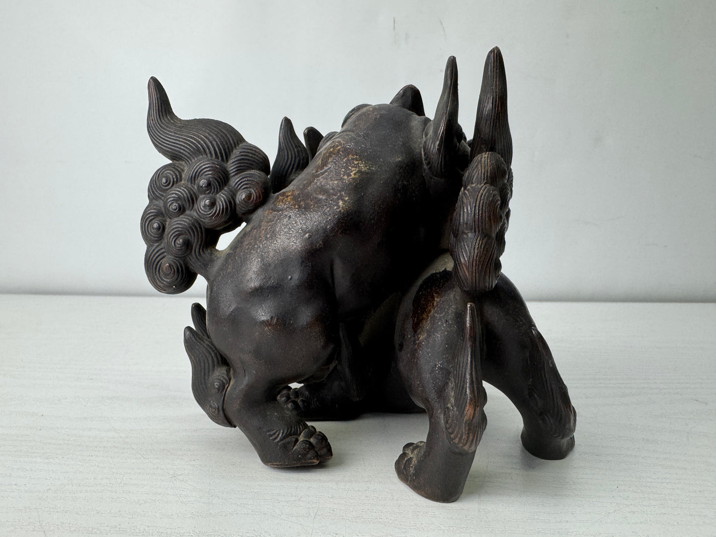 Y10039 OKIMONO Bizen-ware Playful Lion cub figurine Japan antique interior decor