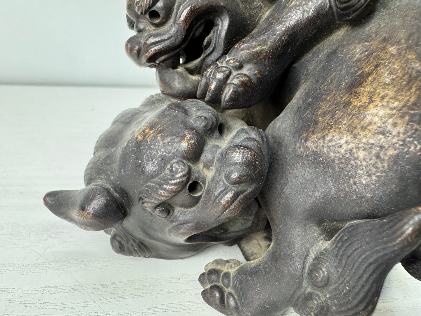 Y10039 OKIMONO Bizen-ware Playful Lion cub figurine Japan antique interior decor