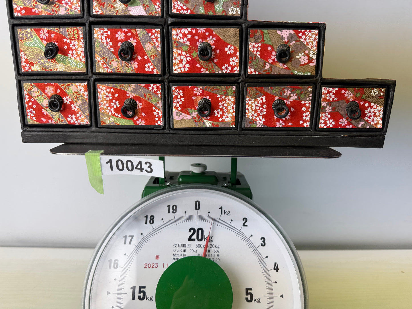 Y10043 TANSU Step-up small chest of drawers cardboard Japan antique furniture