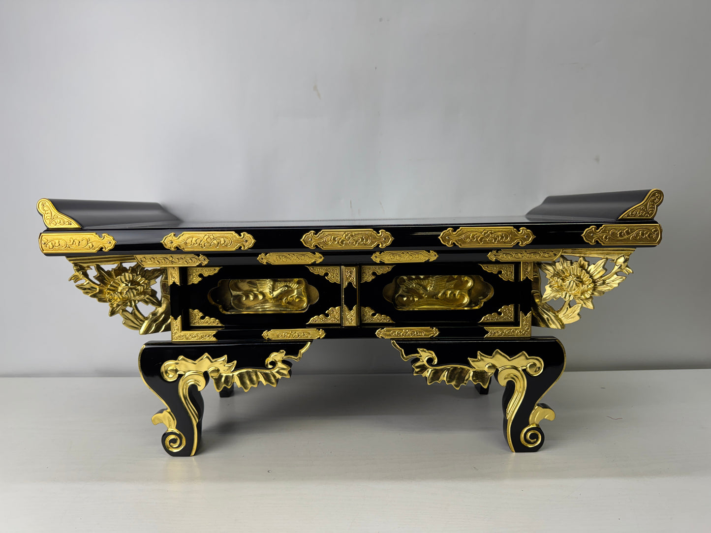 Y10049 Buddhist Altar Equipment Black lacquer Gold leaf Japan antique Buddhism