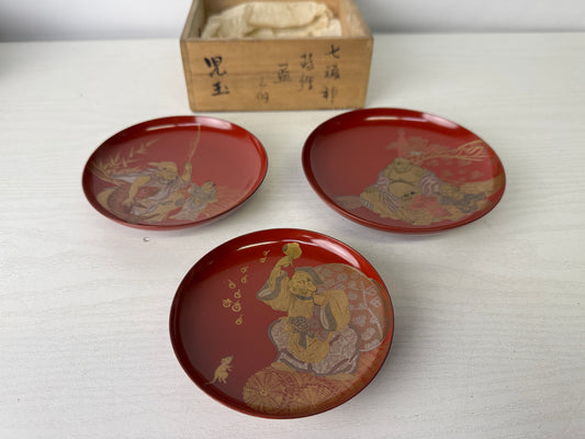 Y10088 CHAWAN Seven Lucky Gods Makie three-tiered Sake cup Japan antique alcohol