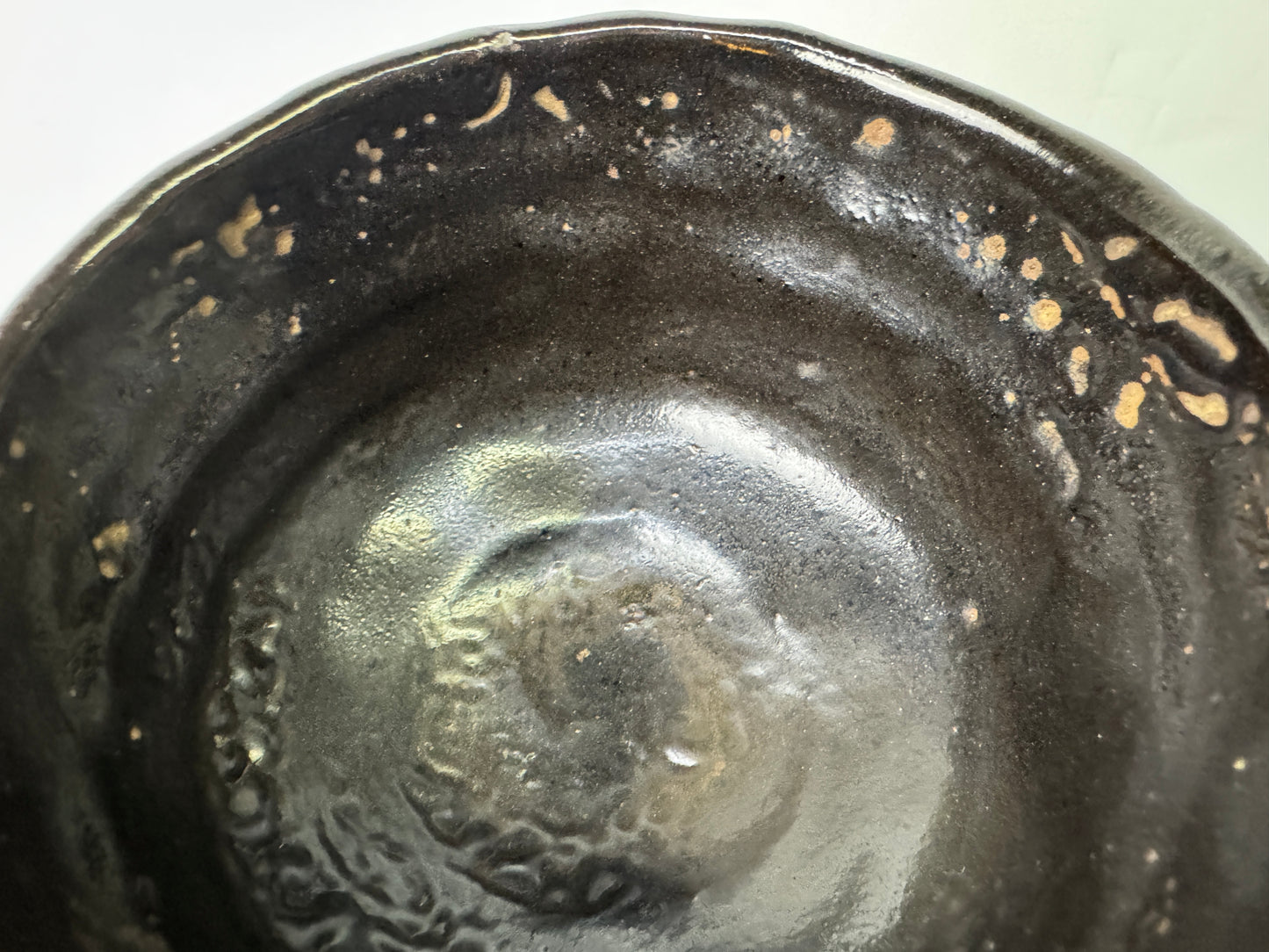 Y10095 CHAWAN Kuro-Oribe bowl signed box Japan antique tea ceremony pottery cup
