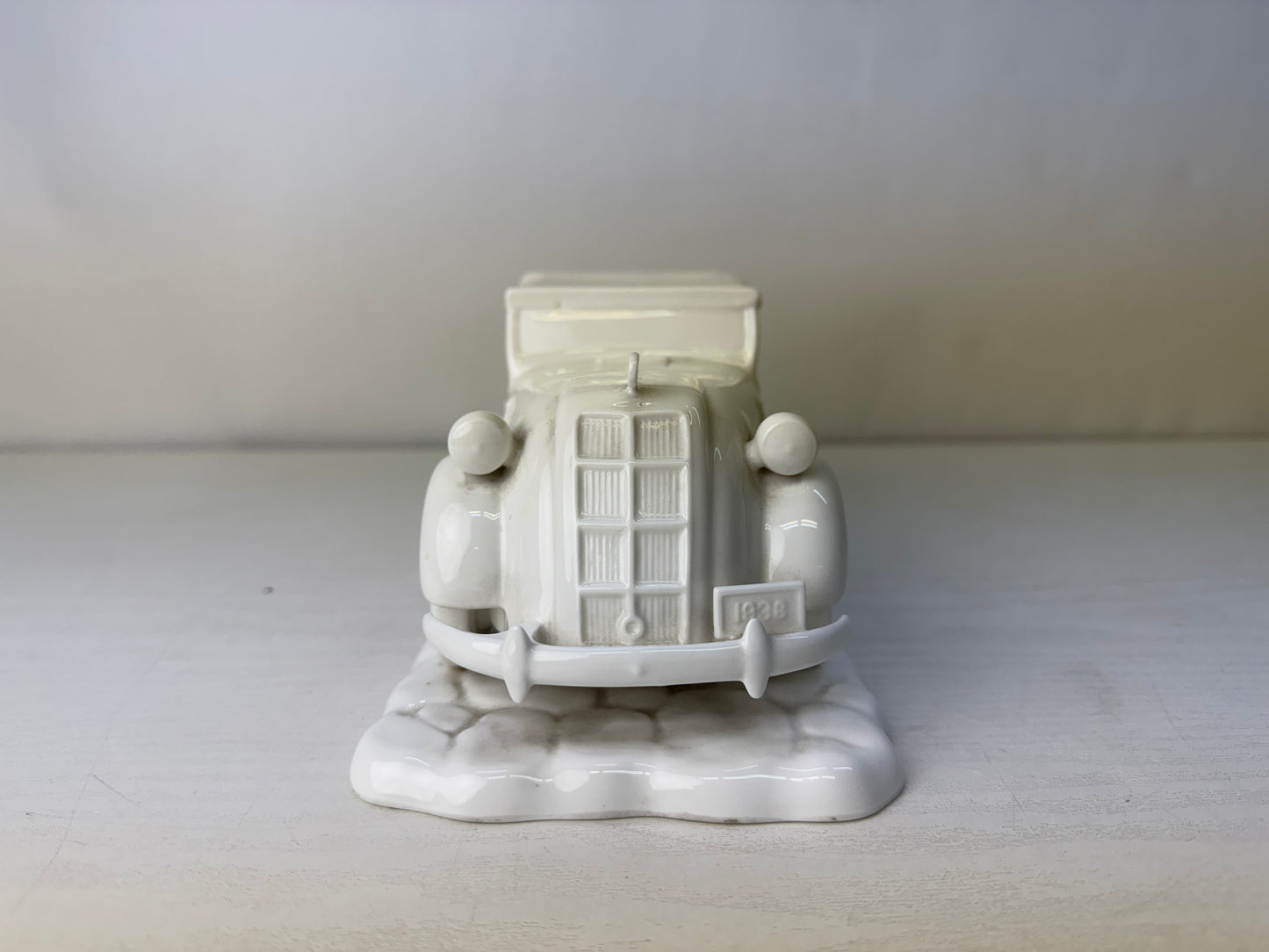 Y10096 OKIMONO ceramic Toyota Model AB Phaeton car vehicle Japan antique figure