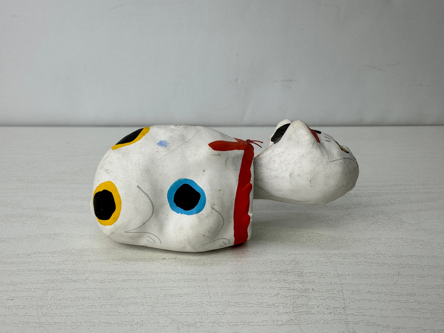 Y10097 OKIMONO Cat figure figurine bobble head doll Japan antique interior toy