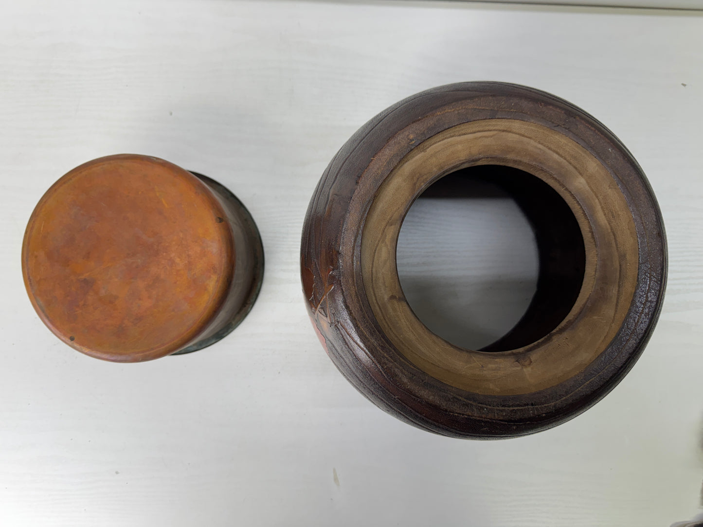 Y10110 HIBACHI paulownia hollowed-out brazier autumn leaves Makie Japan antique