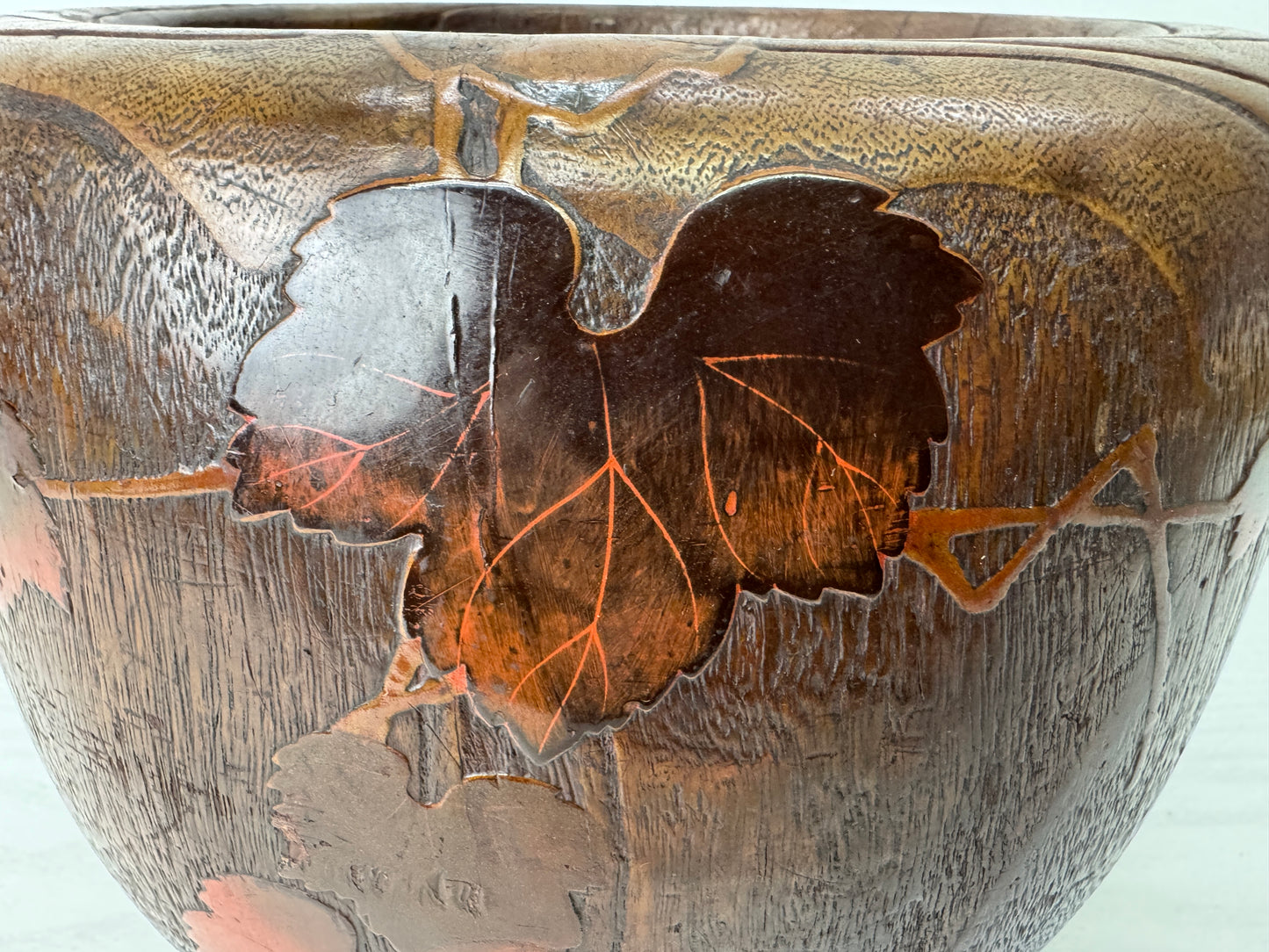 Y10110 HIBACHI paulownia hollowed-out brazier autumn leaves Makie Japan antique