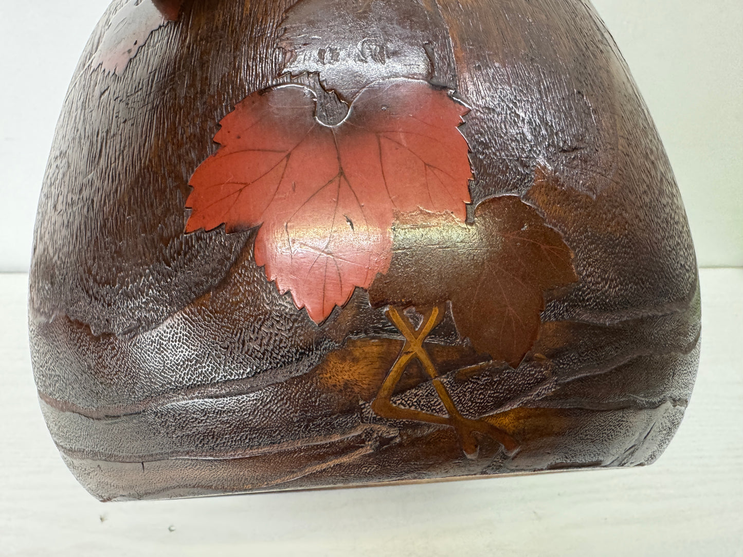 Y10110 HIBACHI paulownia hollowed-out brazier autumn leaves Makie Japan antique