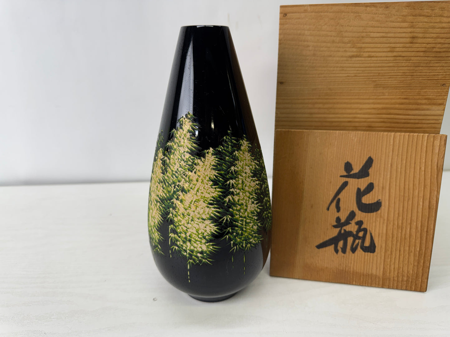 Y10117 FLOWER VASE Makie lacquer signed box Japan antique ikebana floral decor