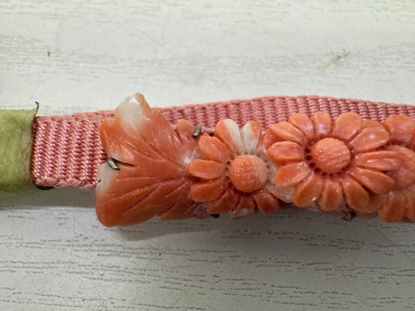 Y10130 OBIDOME Sash clip brooch genuine coral carving box Japan antique kimono