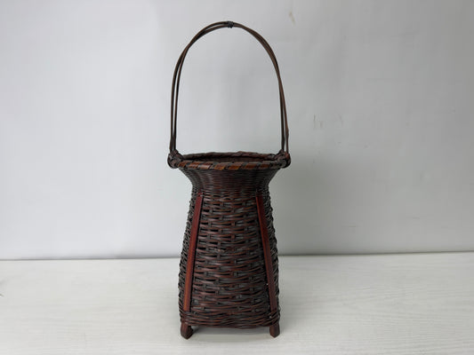 Y10141 Bamboo Woven Basket Hanging vase Japan antique ikebana floral decor