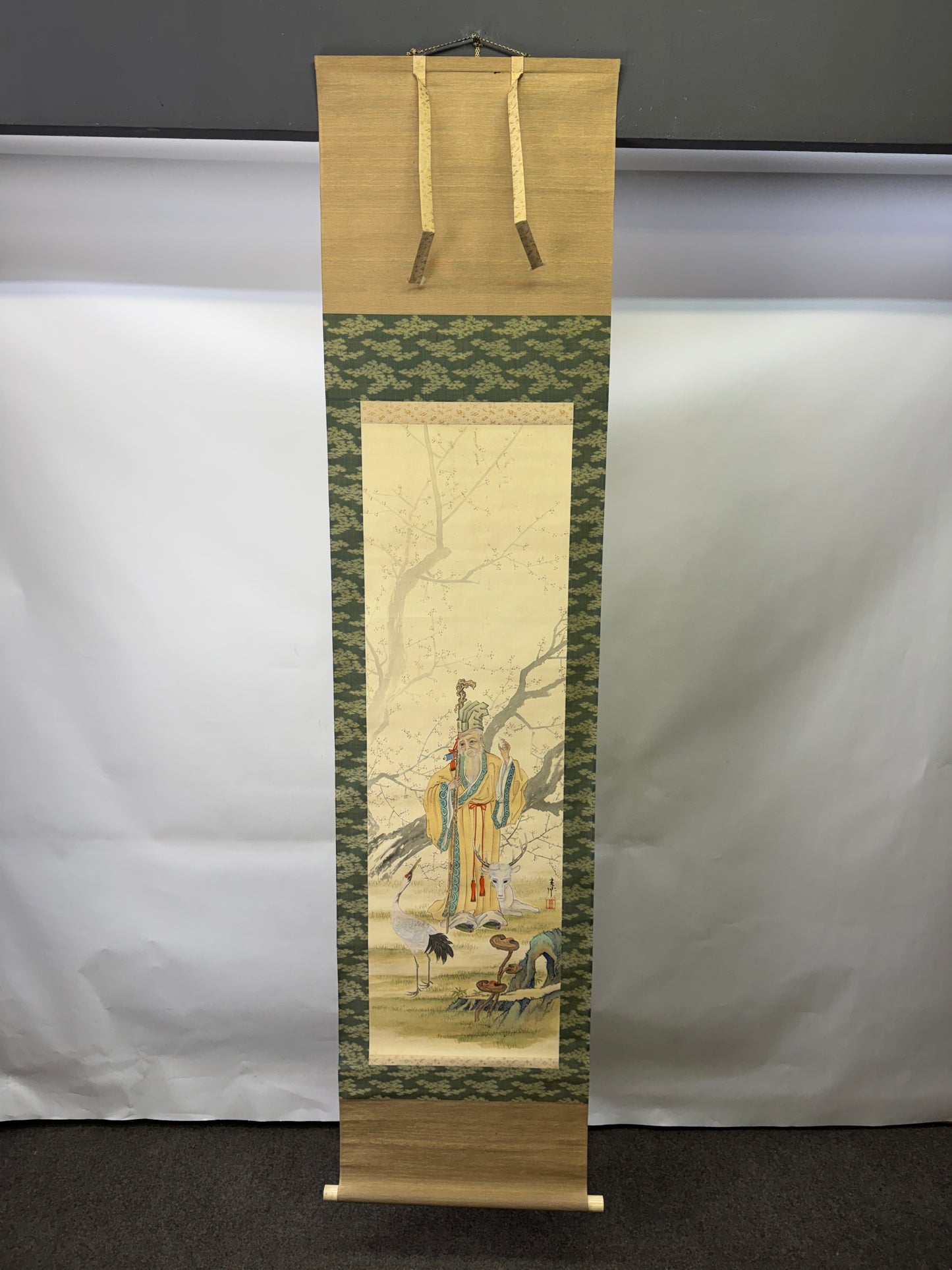 Y10159 KAKEJIKU Hanging scroll Jurojin God of Longevity signed Japan antique