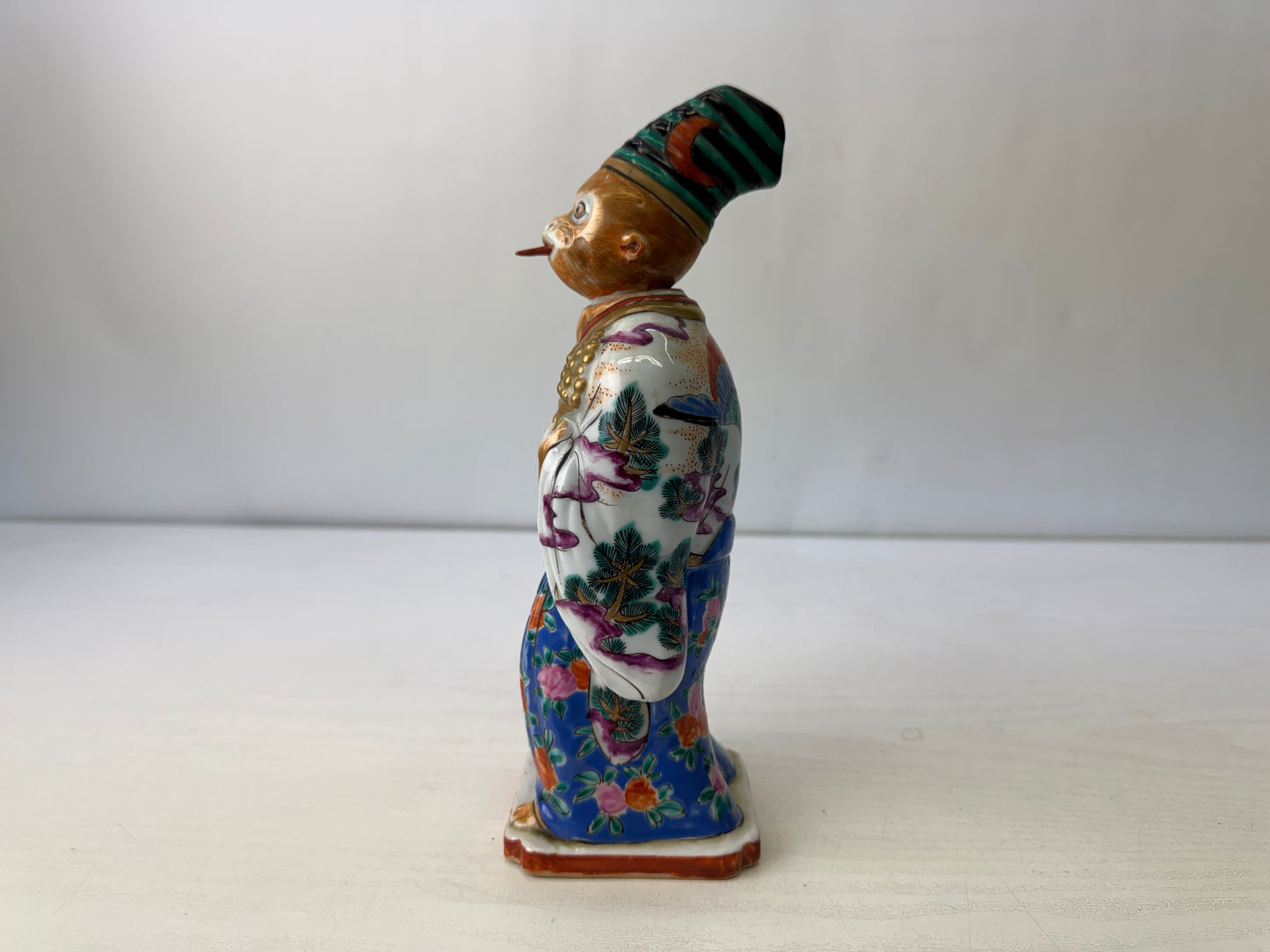 Y10171 OKIMONO Imari-ware monkey figurine Japanese dance Japan antique interior