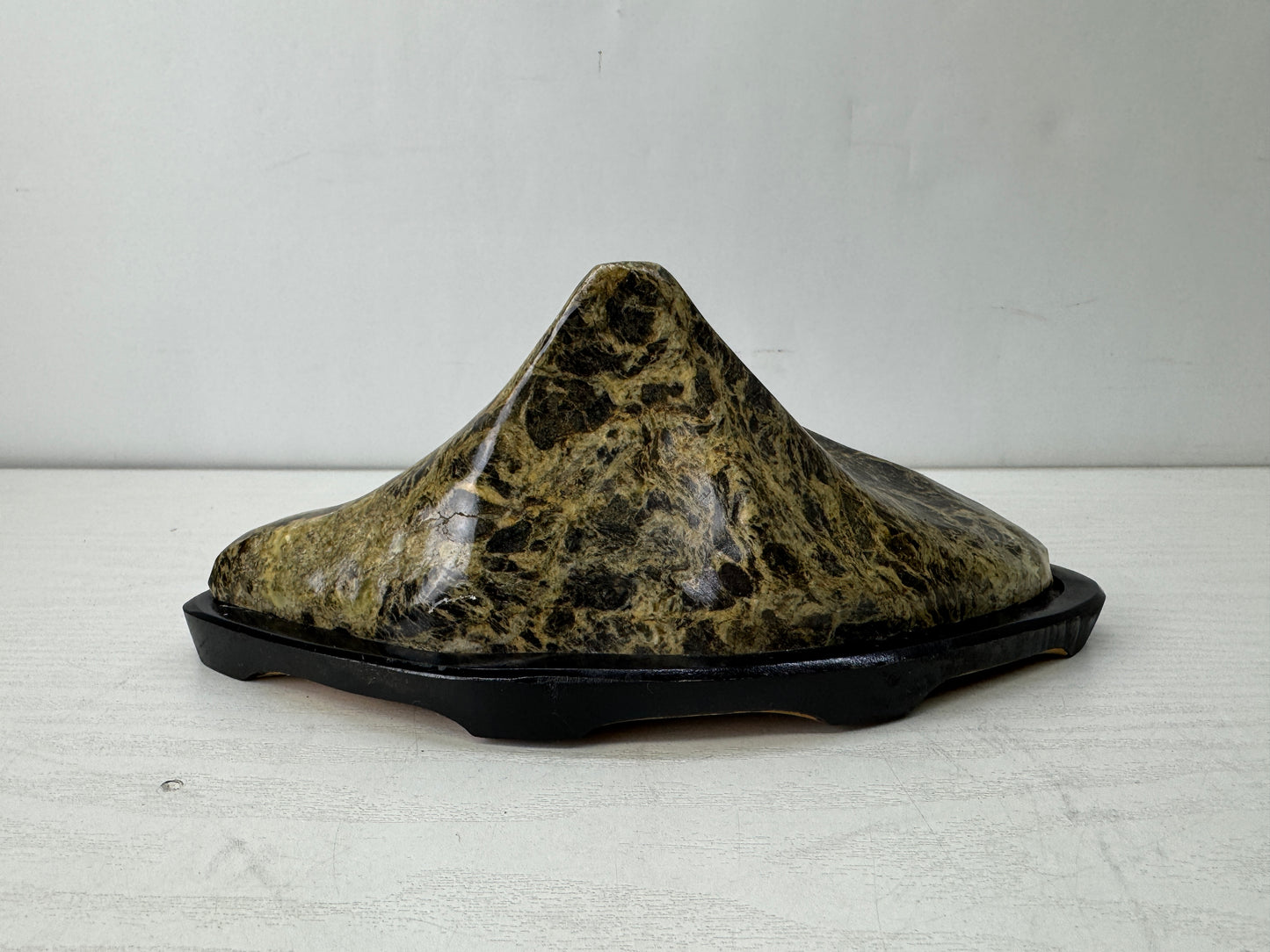 Y10173 OKIMONO Suiseki Mt.Fuji-shaped viewing natural stone Japan antique decor