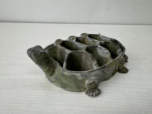 Y10174 KENZAN metal turtle floral frog flower Japan antique ikebana kabin vase