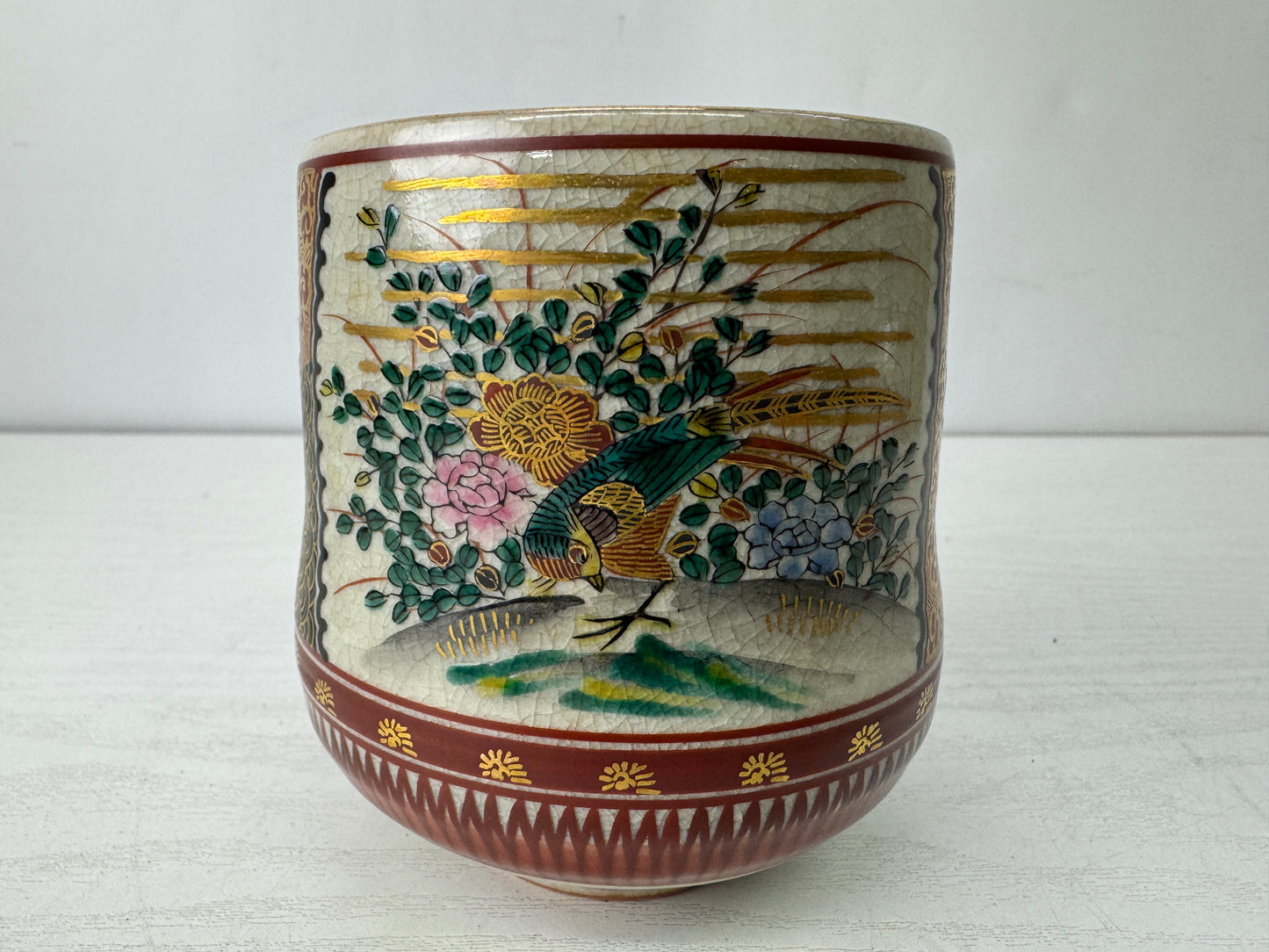 Y10179 YUNOMI Kutani-ware red picture teacup signed box Japan antique Sencha tea