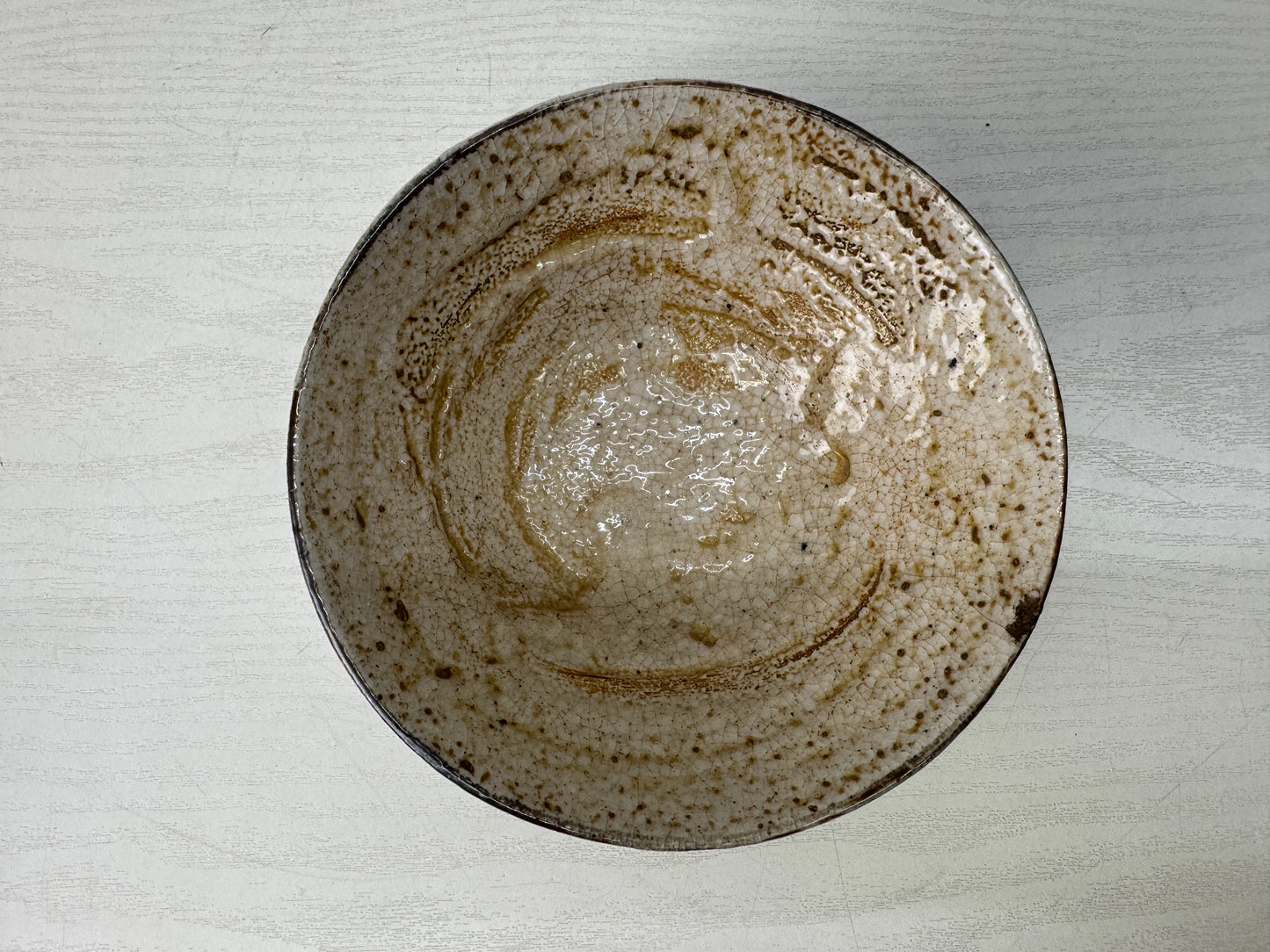 Y10181 CHAWAN Mino-ware flat bowl signed Japan antique tea ceremony pottery cup