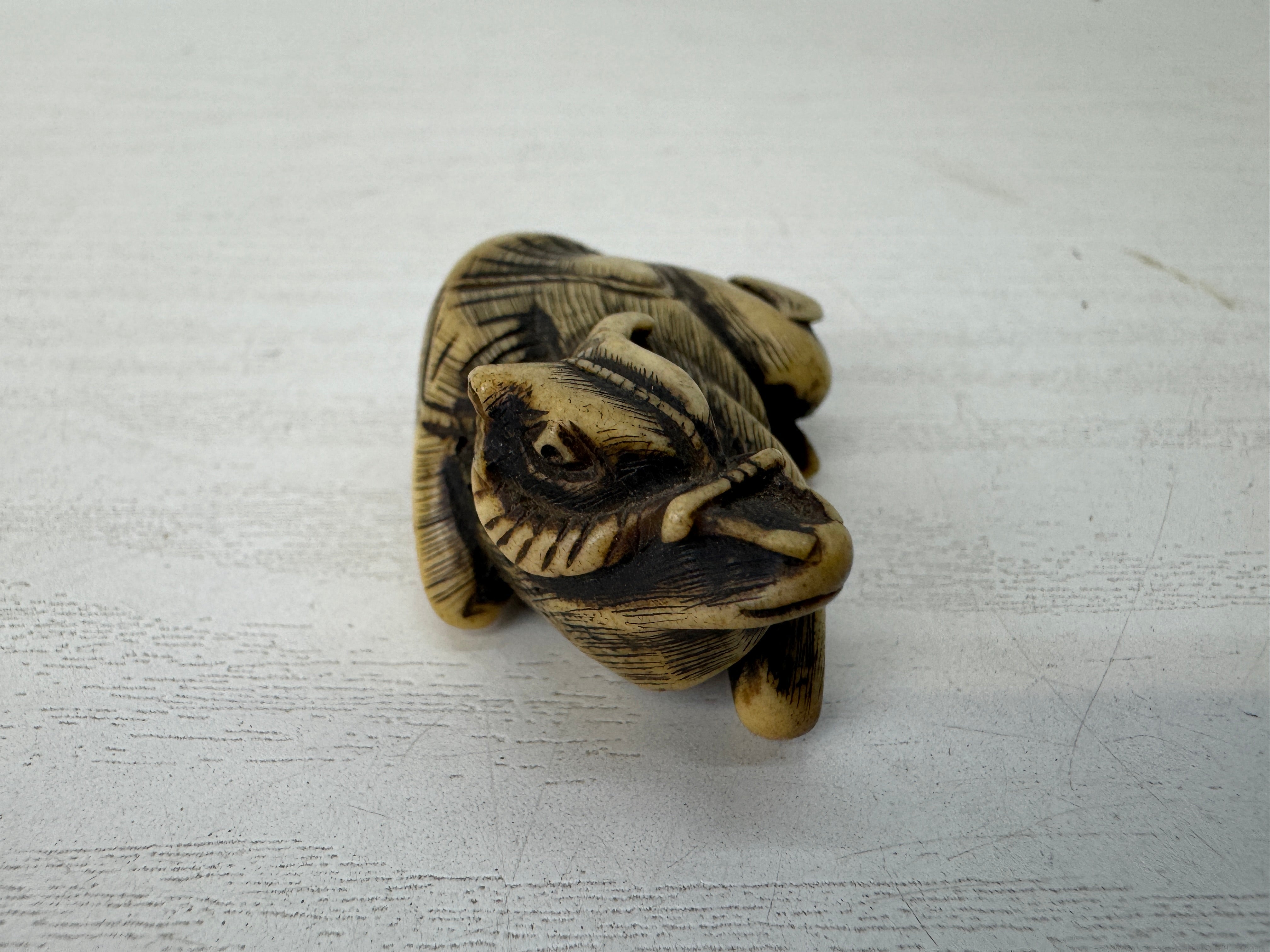 Netsuke – Hareitiba Japanese Antique
