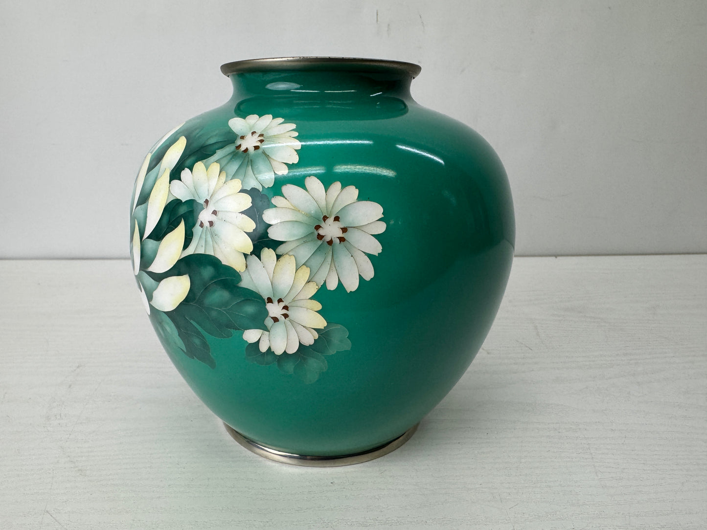 Y10227 FLOWER VASE Cloisonne light green Japan antique ikebana floral interior