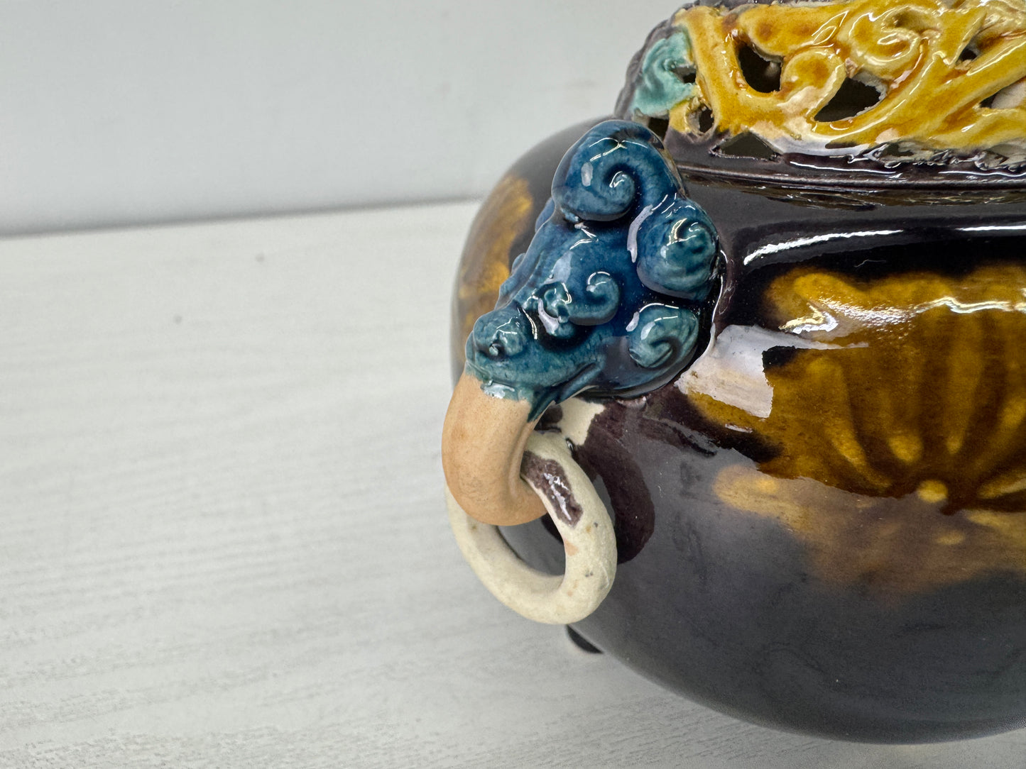 Y10234 KOURO Kutani-ware signed box Japan antique Incense Burner fragrance aroma