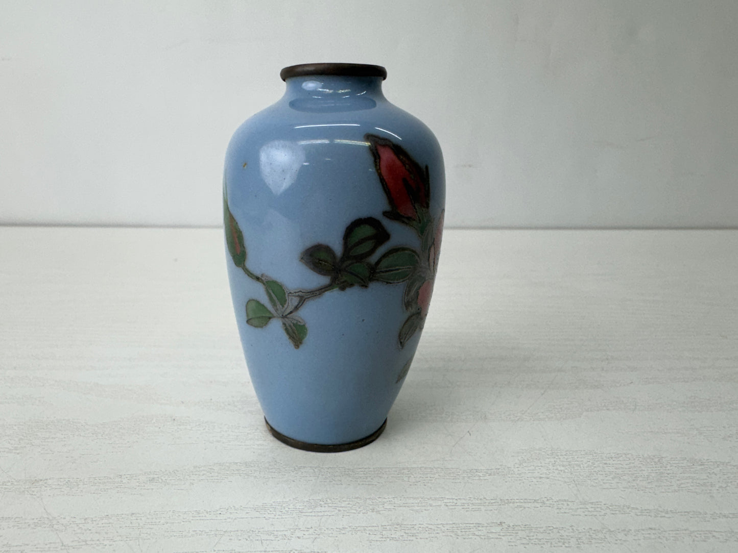 Y10256 FLOWER VASE Cloisonne small signed floral pattern Japan antique ikebana
