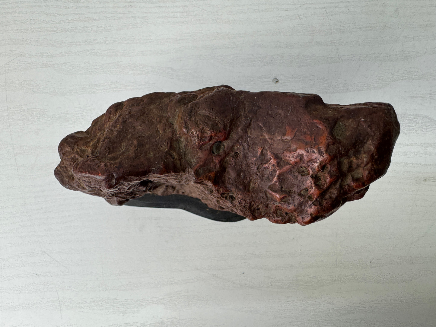 Y10258 OKIMONO Red viewing stone Suiseki wooden base Japan antique interior