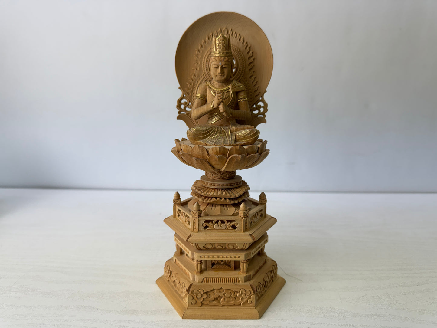 Y10264 STATUE plain wood carving gold leaf Seated Vairocana Buddha Japan antique