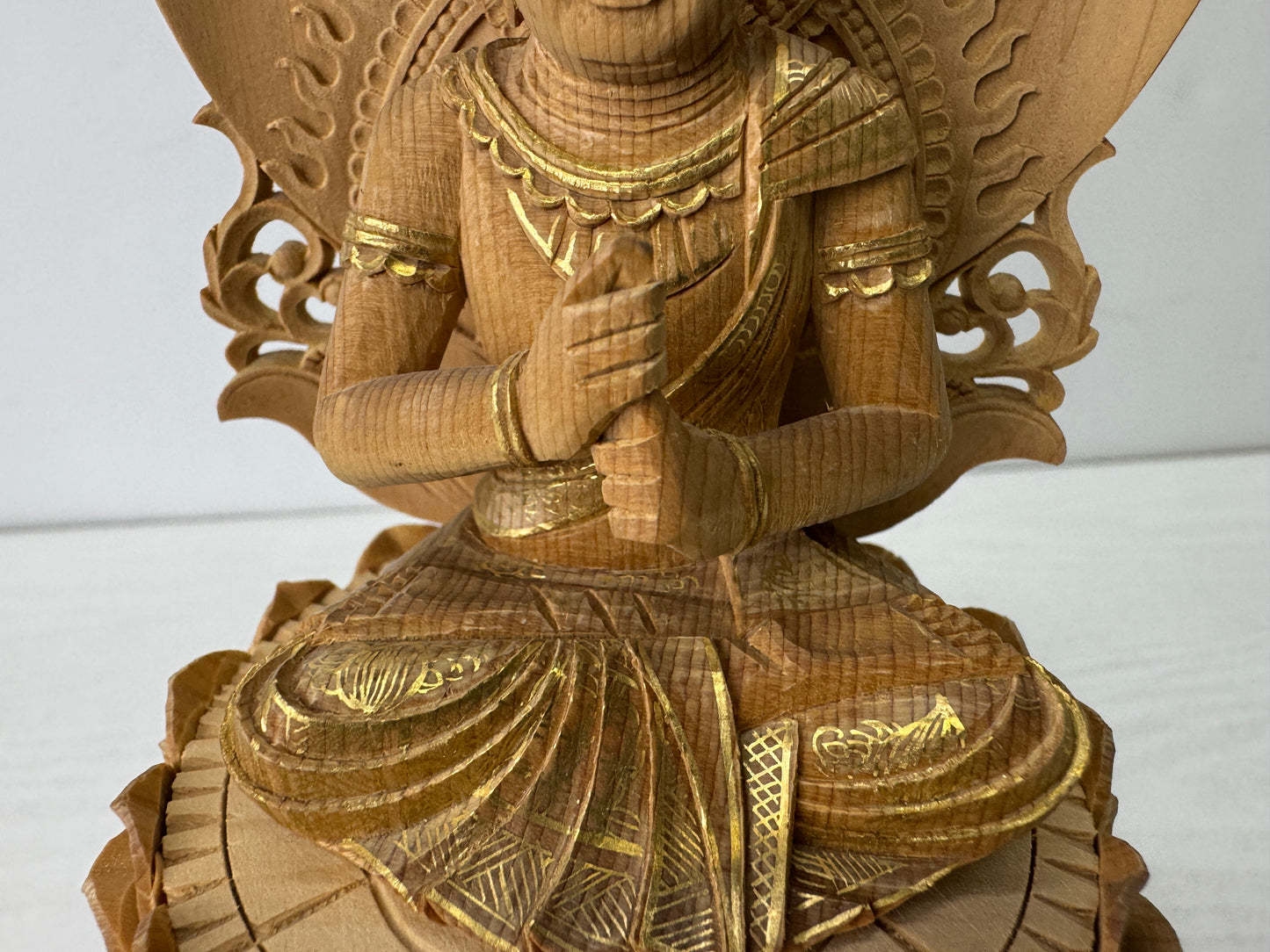 Y10264 STATUE plain wood carving gold leaf Seated Vairocana Buddha Japan antique