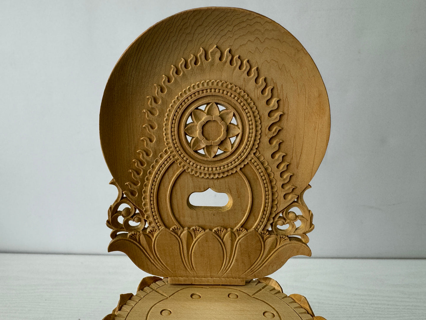 Y10264 STATUE plain wood carving gold leaf Seated Vairocana Buddha Japan antique