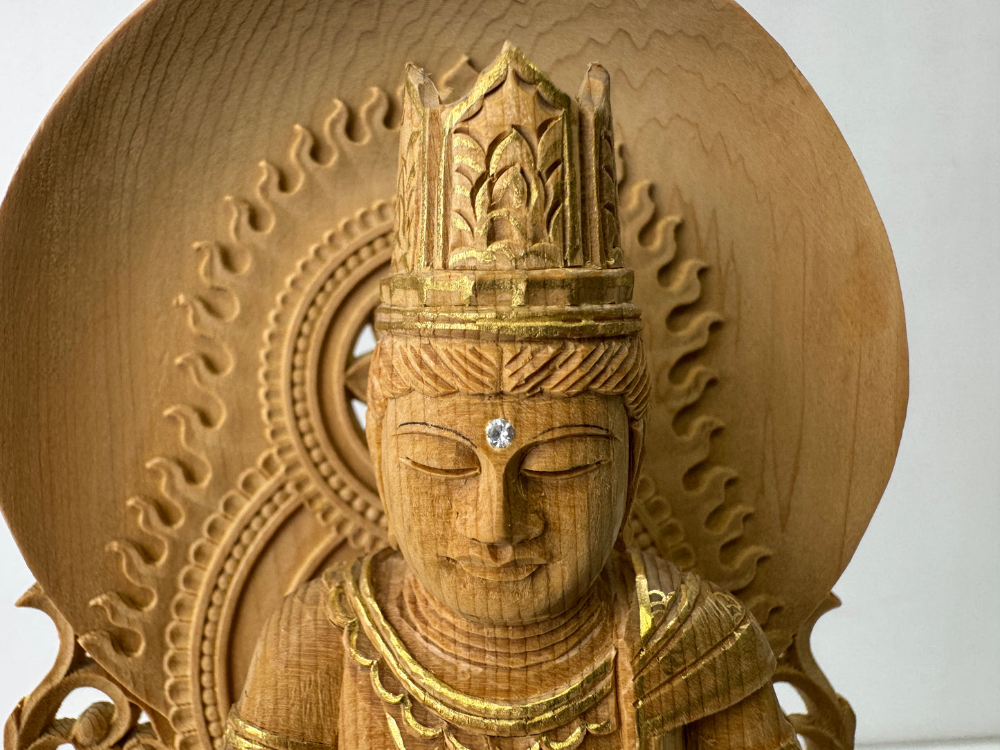 Y10264 STATUE plain wood carving gold leaf Seated Vairocana Buddha Japan antique