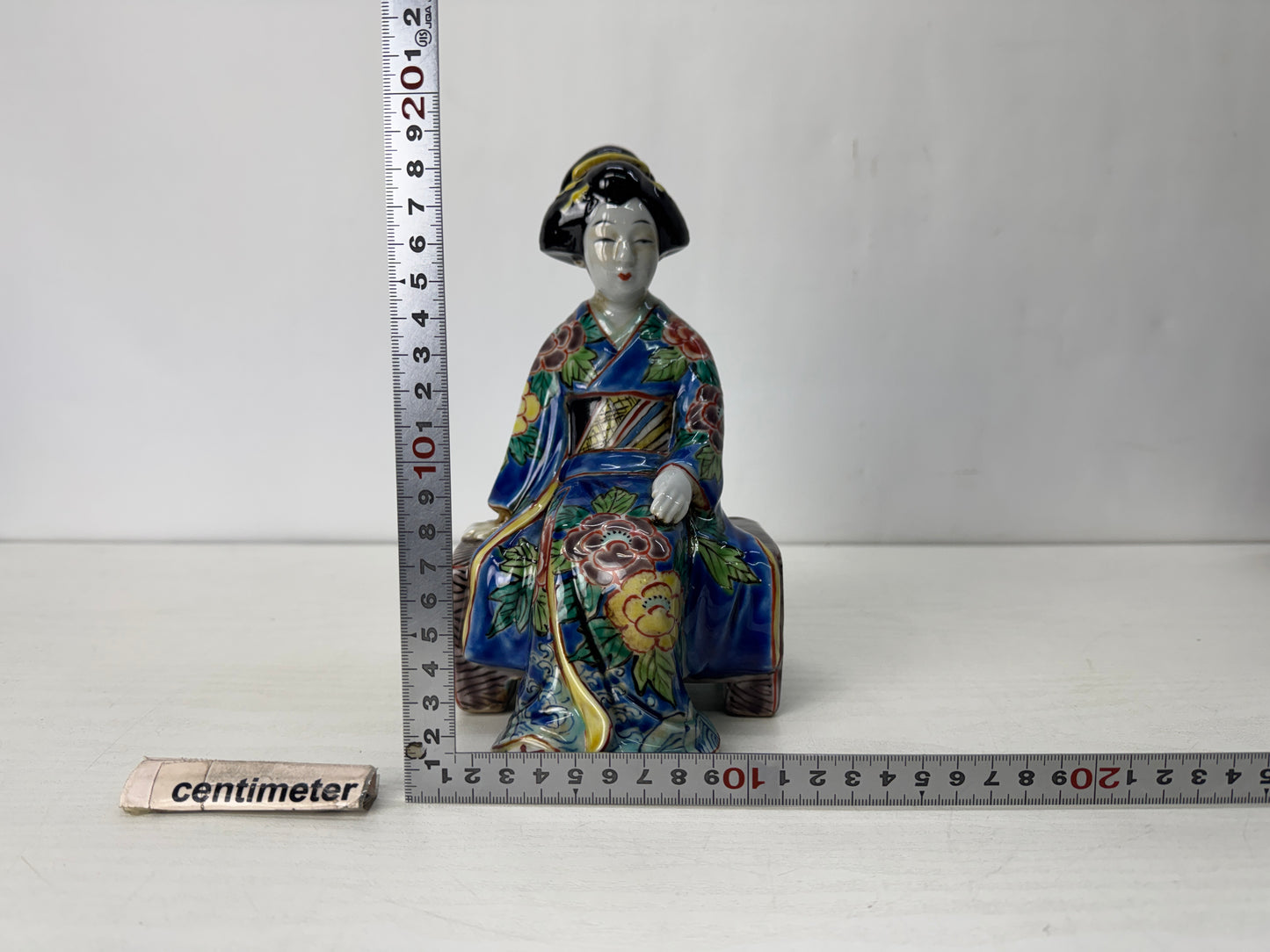 Y10281 STATUE Kutani-ware kimono beauty figurine Japan antique interior figure