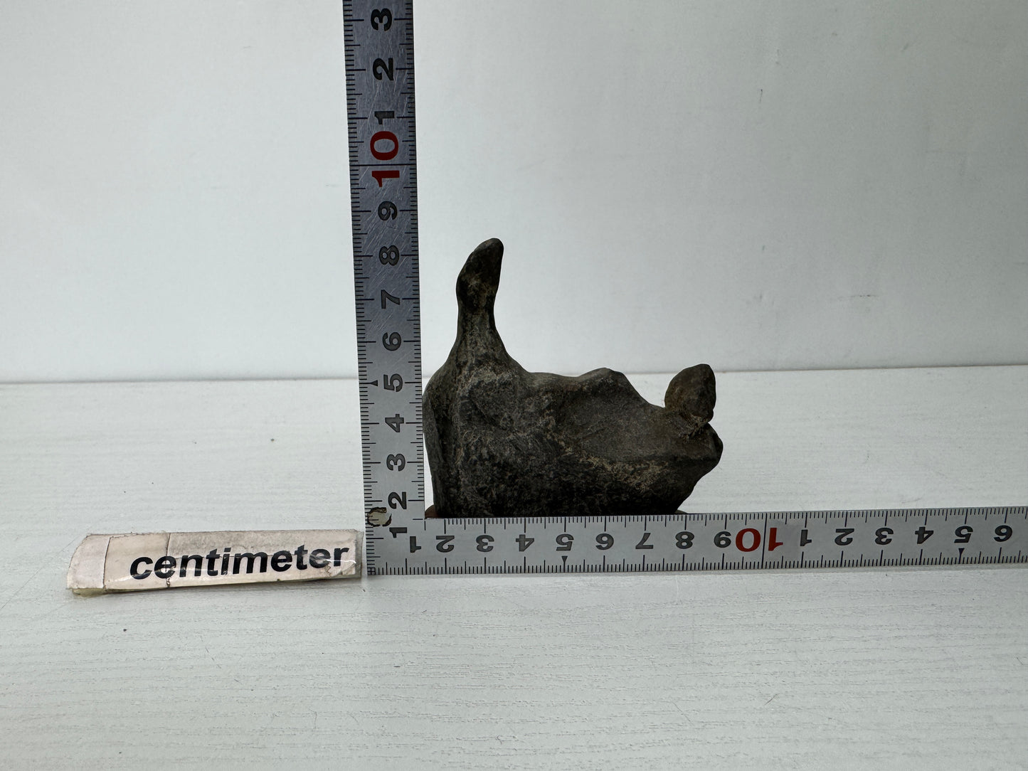 Y10285 OKIMONO Suiseki viewing natural stone wooden stand Japan antique interior
