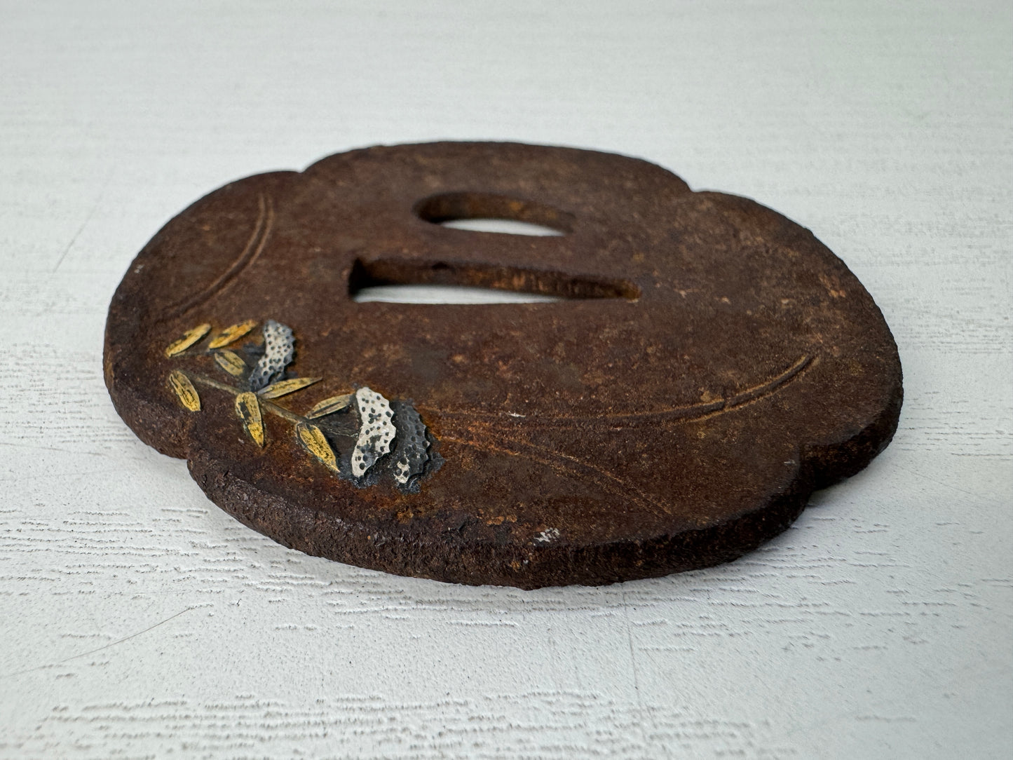 Y10289 TSUBA Iron sword guard gold silver inlay Japan samurai katana antique edo