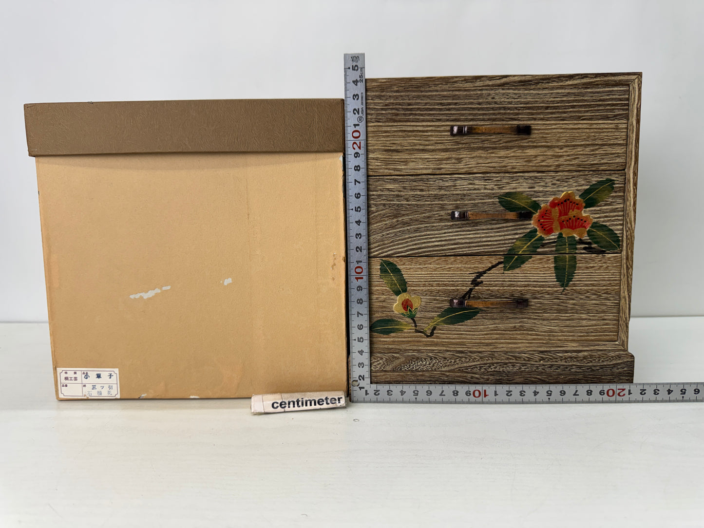 Y10315 TANSU Paulownia wood small chest drawer Makie box Japan antique furniture