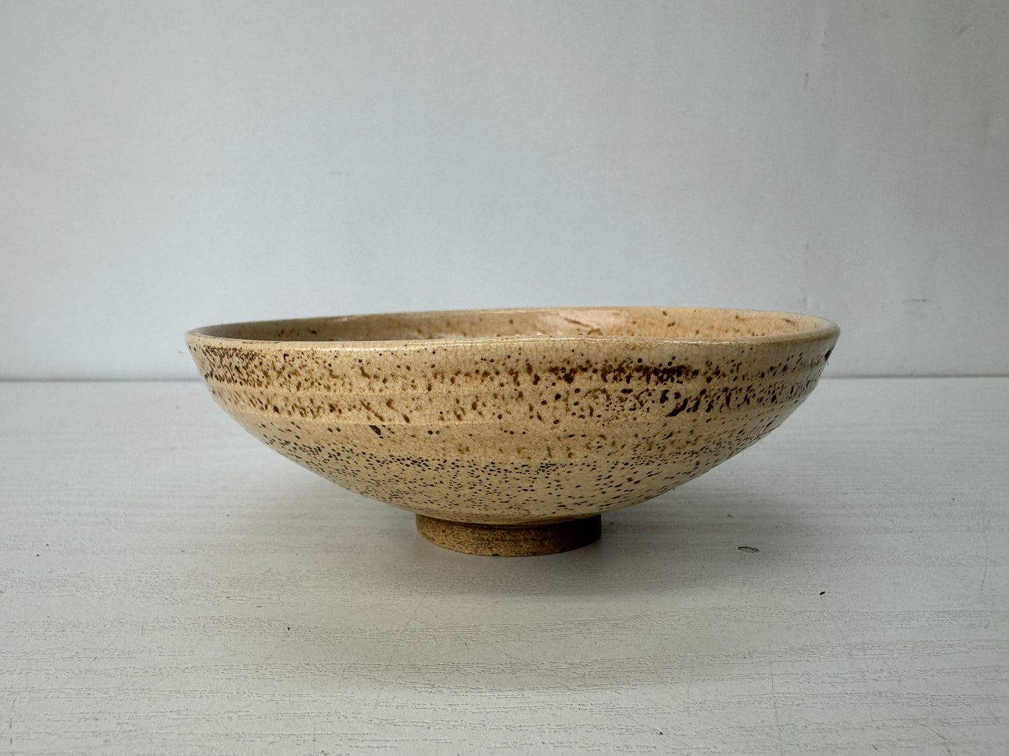 Y10335 CHAWAN Mino-ware flat bowl signed box Japan antique tea ceremony pottery
