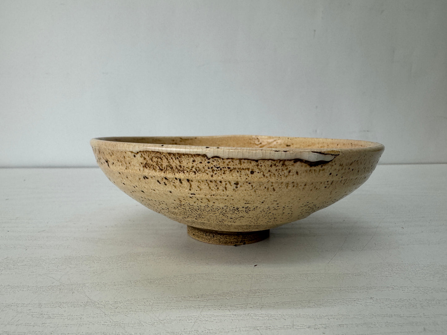 Y10335 CHAWAN Mino-ware flat bowl signed box Japan antique tea ceremony pottery